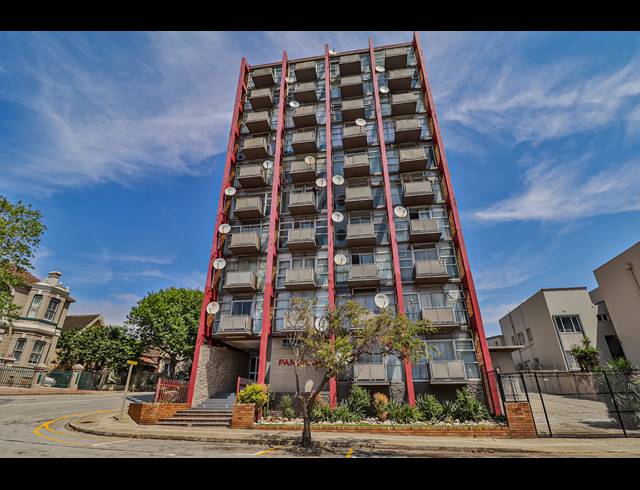 1 BEDROOM APARTMENT FOR SALE IN GQEBERHA CENTRAL